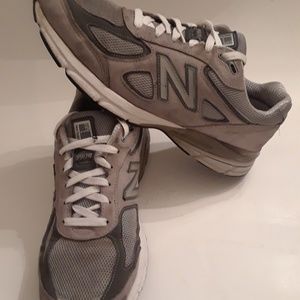 NEW BALANCE 990 size 10.5